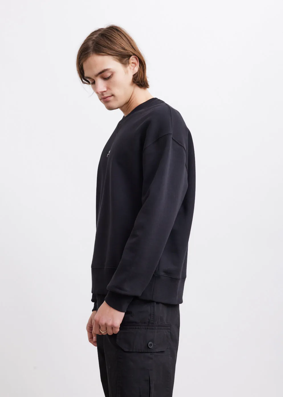 Essential Crewneck Sweatshirt