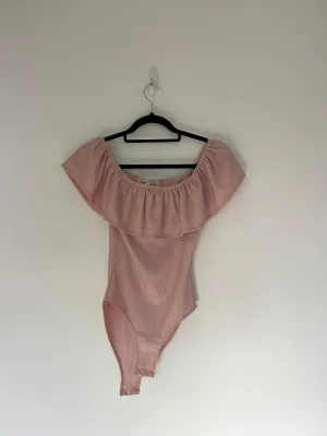 Off The Shoulder Ruffle Shimmer Bodysuit, Miss Selfridge, Size 8 (Polyester)