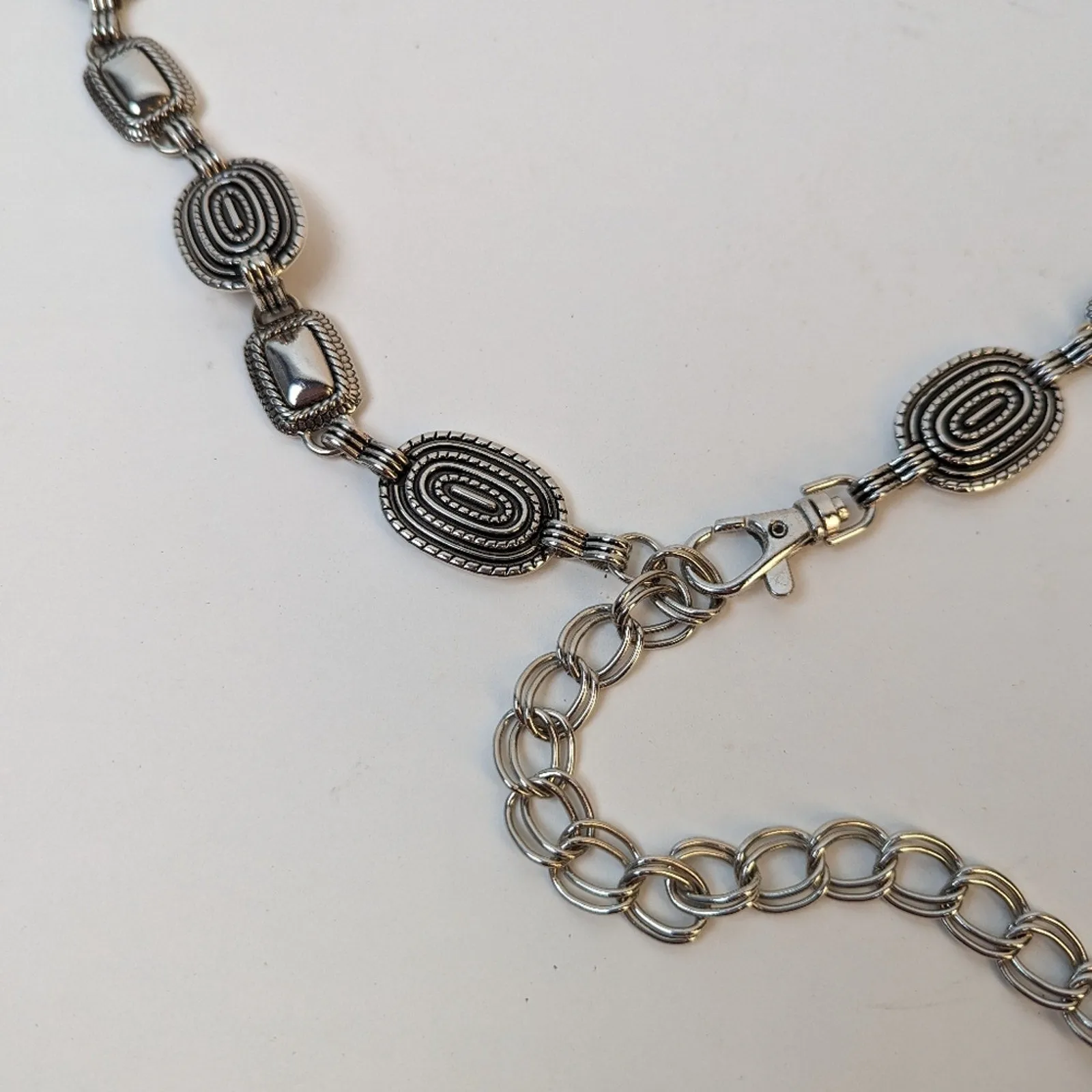 Urban Outfitters Chain Belt